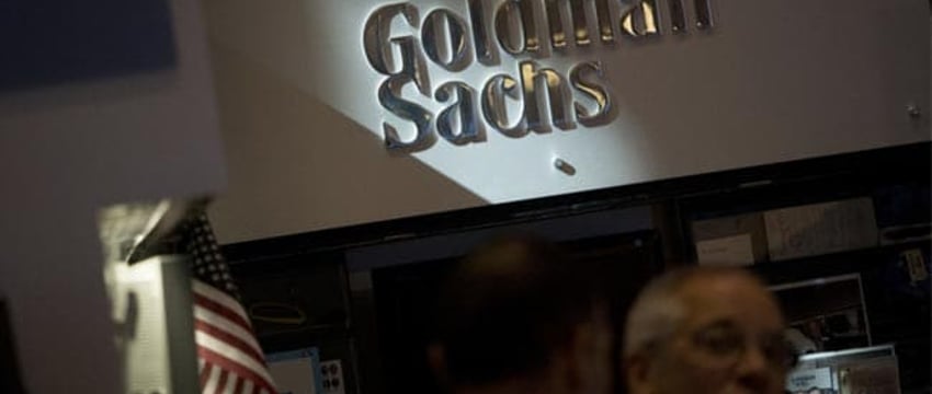 Goldman Sachs сократит несколько сотен рабочих мест в рамках ежегодной отчетности.