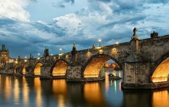 Чехия продлила запрет на выдачу виз белорусам и россиянам из-за Украины