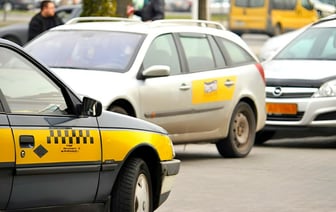 Совмин обязал белорусские такси вести видеосъёмку пассажиров в HD-качестве. Что ещё в постановлении?