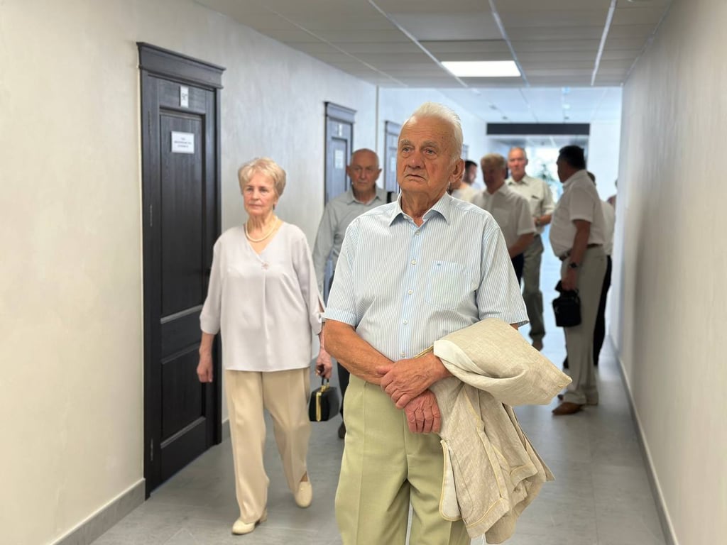 В Бресте состоялась встреча с бывшими руководителями горисполкома и администраций районов