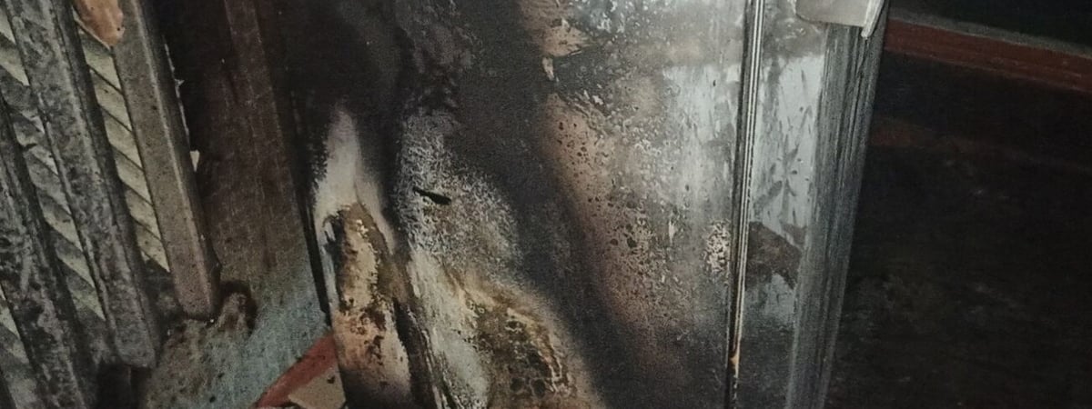 Все из-за аккумулятора? В Мостовском районе горел жилой дом