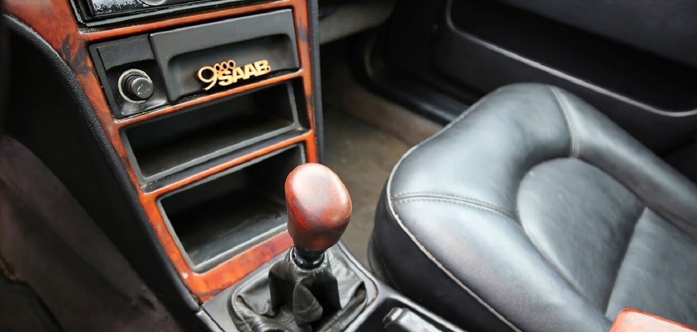Неисправимый «саабовод»! Минчанин показал очень редкий Saab 9000