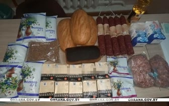 В Слуцке поймали повара колледжа, которая выносила набитую продуктами сумку из столовой. Ее разовый «улов» впечатляет