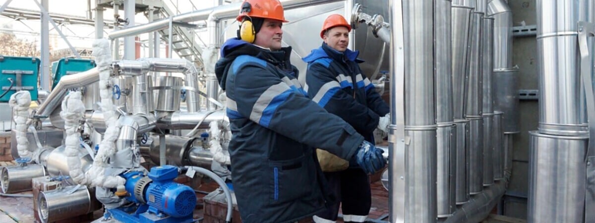 До 5200 рублей. «Гродно-Азот» позвал на работу более 700 белорусов. Сколько пообещали инженеру, а сколько — слесарю?