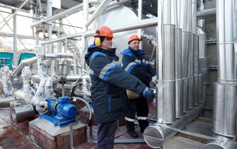 До 5200 рублей. «Гродно-Азот» позвал на работу более 700 белорусов. Сколько пообещали инженеру, а сколько — слесарю?