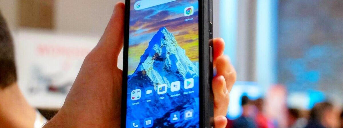 Появился смартфон с батарей на 28000 мАч. Сколько дней удержит заряд?