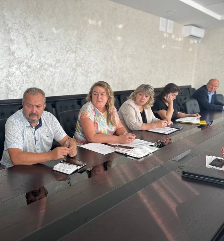 В Бресте прошло совещание по подготовке школ к новому учебному году