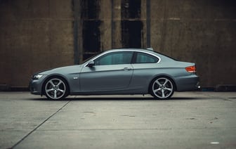 BMW в 2026 году запустит в Китае массовое производство 6-го поколения аккумуляторов для электромобилей