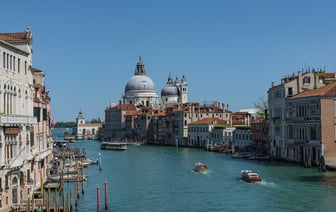 В ЕС планируют запустить систему оплаты за безвизовые въезды весной