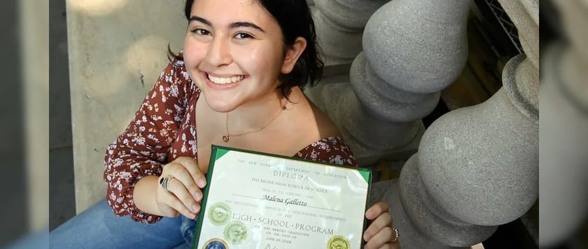 Этот подросток из США был принят в 20 колледжей, включая все 8 школ лиги плюща