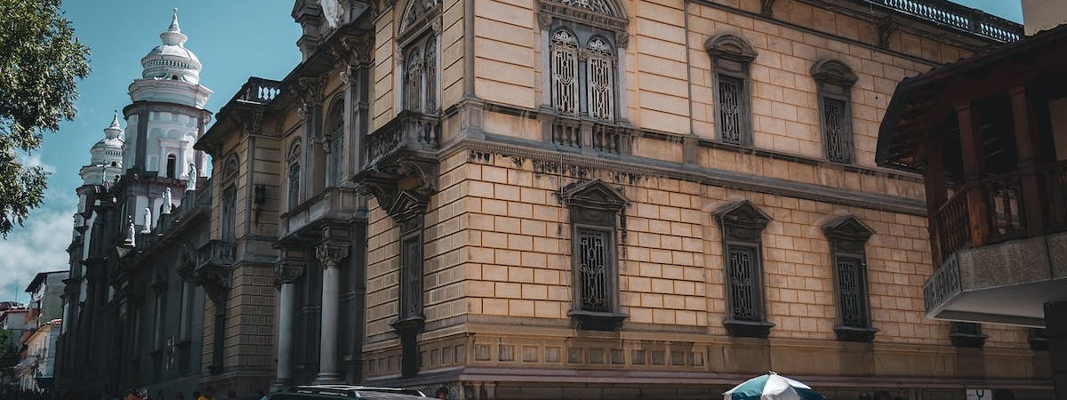 Франция в 2024 году достигнет расходов на оборону на уровне 2% ВВП