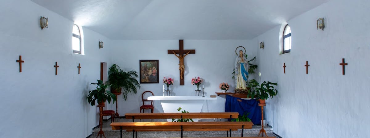 Банки Молдовы приостановили работу с системой "Золотая корона"