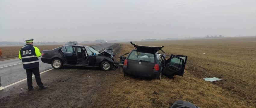 В ГАИ рассказали, что стало причиной жесткого ДТП под Могилевом, где столкнулись Volkswagen и BМW