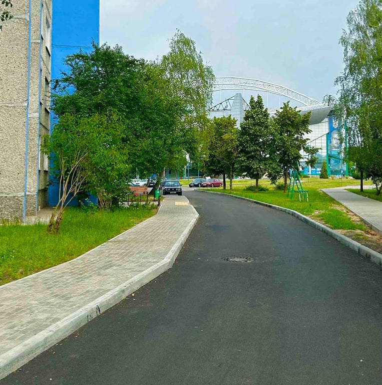 В Бресте активно идет благоустройство дворовых территорий