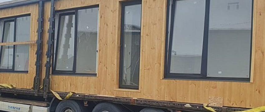 Таможня Литвы три недели разбирала модульные дома из Беларуси – что нашла