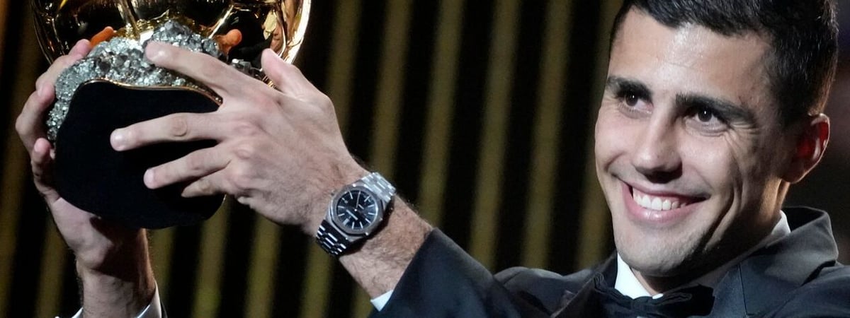 В Париже прошла церемония  вручения «Золотого мяча» — кто стал лучшим игроком мира