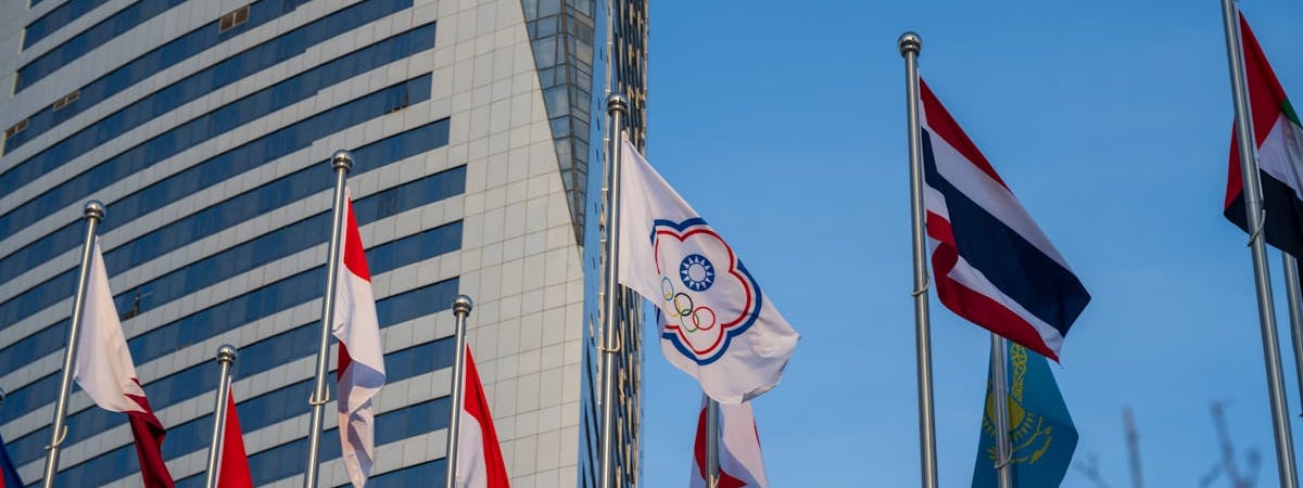 В Казахстане население все чаще стало пользоваться наличными