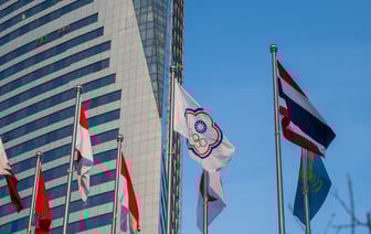 В Казахстане население все чаще стало пользоваться наличными