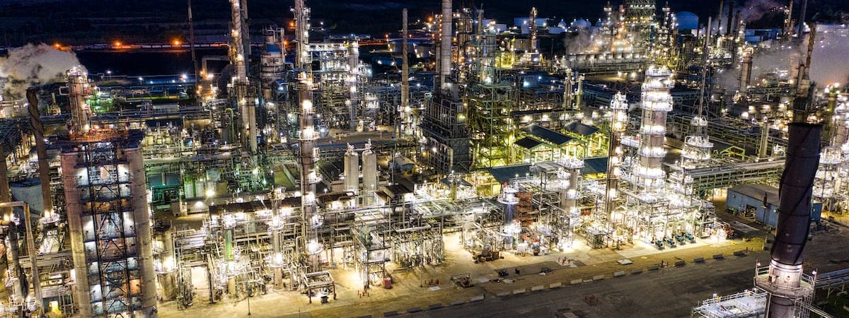 В Балтийское море недалеко от побережья Латвии вылилось 300 литров нефти