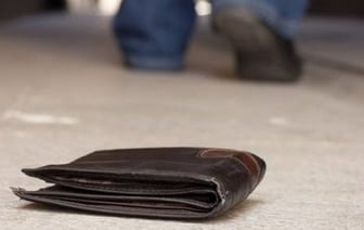 Что делать, если нашел на улице кошелек? Ответ участкового