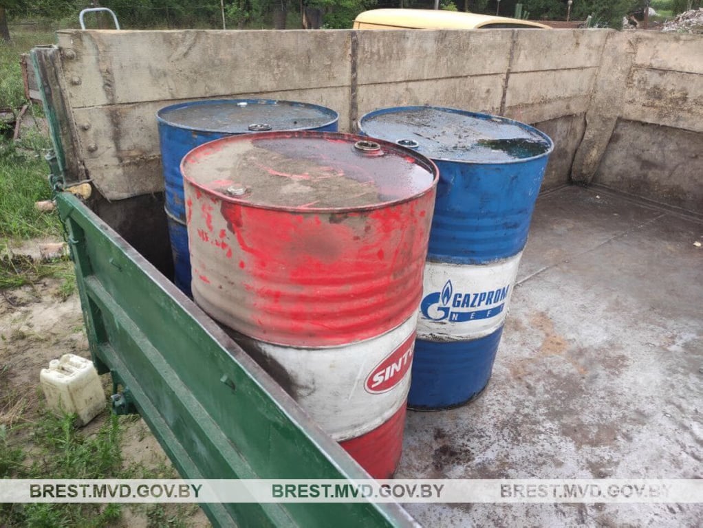 Раскрыта схема хищения печного топлива на госпредприятии в Пинске