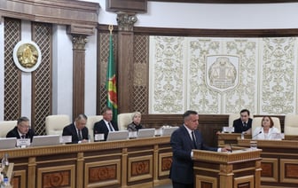 В Уголовный кодекс Беларуси добавили статьи за преступления против бывшего президента и членов его семьи. Какие сроки? — Официально