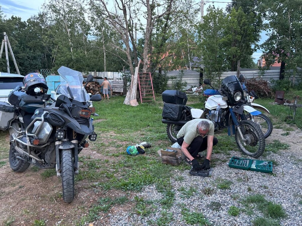 Белорус за месяц проехал 12 000 км на мотоцикле