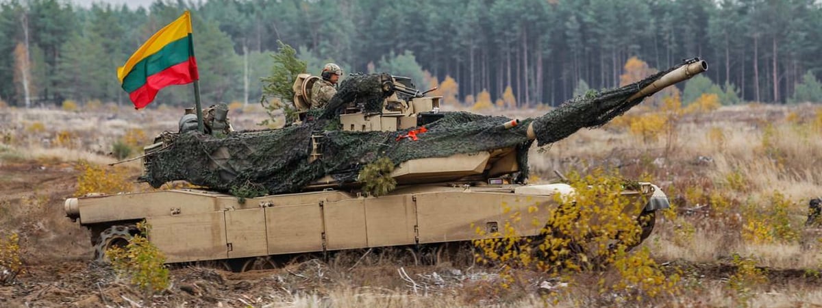 Литва разместила более 400 военных вблизи границы с Беларусью