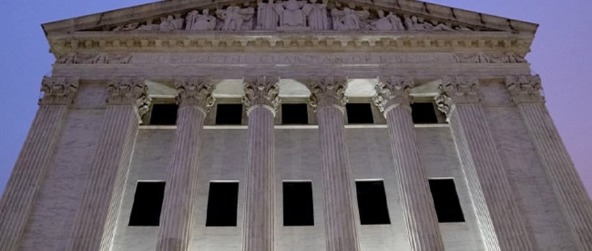 Решение Верховного суда США ограничивает полномочия федеральных ведомств.
