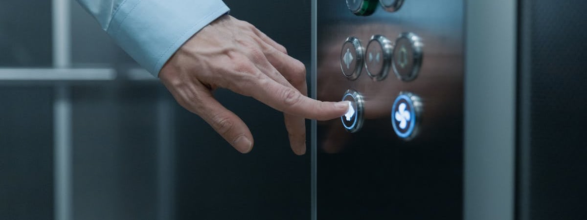 На границе Беларуси с Польшей скопилось более 330 грузовиков