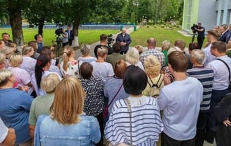 Лукашенко призвал привыкать к другому президенту в Беларуси