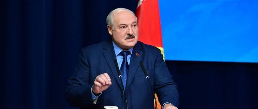 Лукашенко заявил о переговорах белорусской оппозиции с Западом