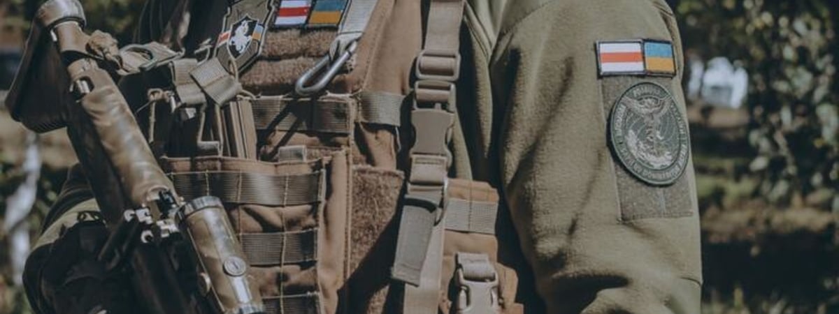 «Если это военный кейс, то его боятся». Как устроена жизнь бывших беларуских добровольцев в Европе