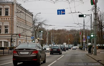 В центре Гомеля на спорном перекрестке заменили знаки