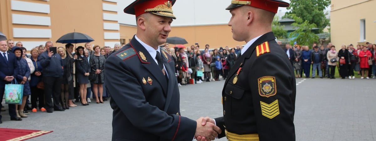 Минобразования и МВД Беларуси изменили правила приёма в ведомственные лицеи. Когда назначили экзамены? — Официально