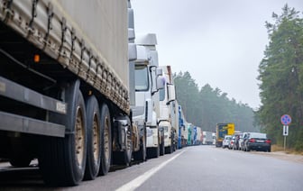 Литва перестала пропускать грузовики через границу с Беларусью в Мядининкае. Что случилось?