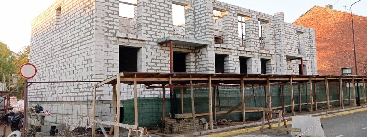 В центре Гродно строят новое здание — что там будет