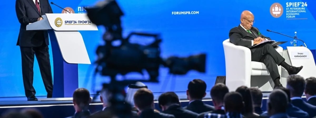 «Смешно было смотреть, как Путин говорит, что Россия стала «4-й экономикой мира», сидя между Боливией и Зимбабве»