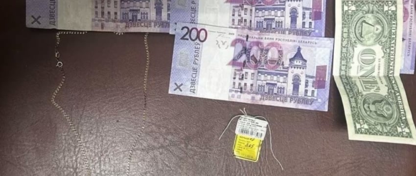 Рабочий украл из квартиры заказчика драгоценности и подарил подруге