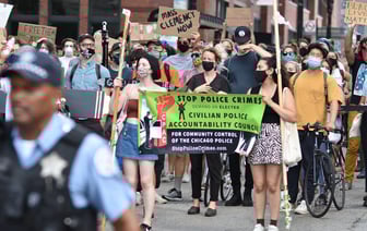 Мартовские продажи автомобилей в Германии снизились на 3,9%