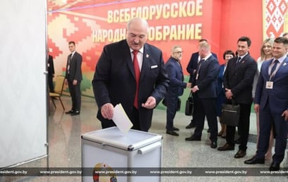 Лукашенко остается власти, но не ворует: речь после избрания