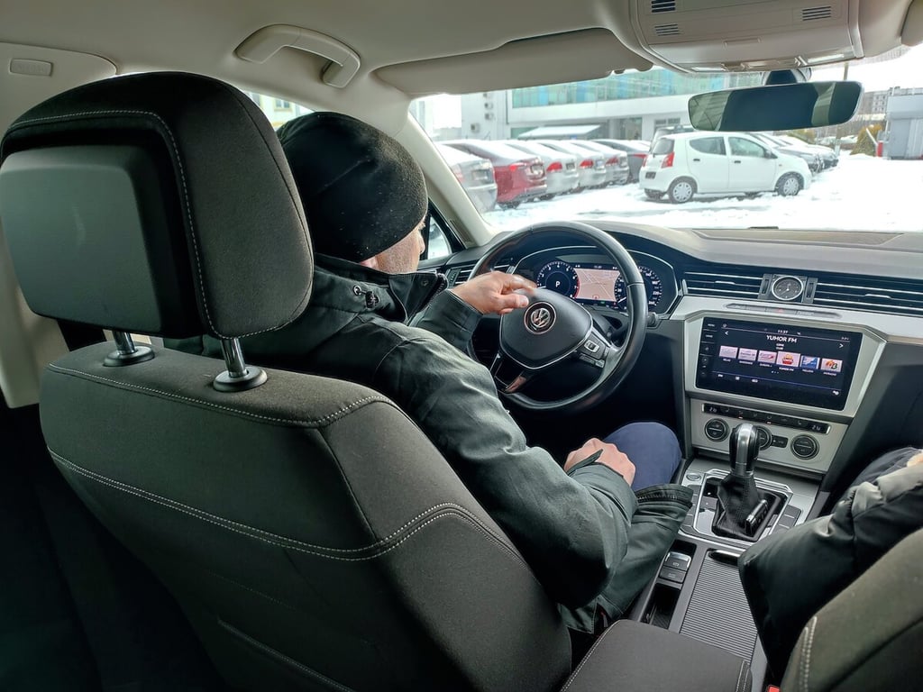 Этот «Пассат» в продаже уже несколько месяцев. И никто не звонит! Что не так с машиной?