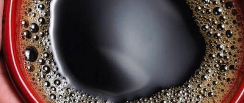 Когда лучше пить кофе — до, во время или после еды?