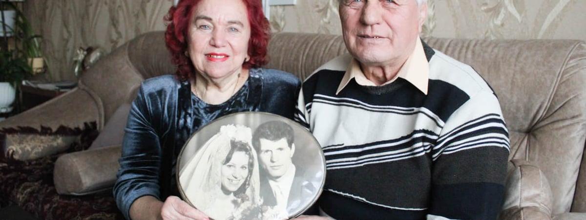 «Посмотрела — симпатичный парень!» Под Гродно семейная пара отмечает полвека совместной жизни