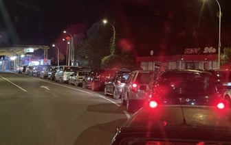 В Польшу перестали пропускать машины из Беларуси без присутствия владельца. Что происходит