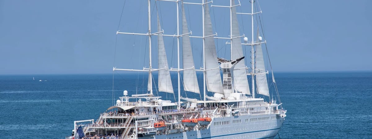 Морской беспилотник в аннексированном Крыму сбил ракетой российский вертолет Ми-8