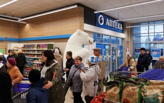 В одном из районов Минска открыли супермаркет с 18 кассами и мексиканскими врапами. Что по ценам? — Фото
