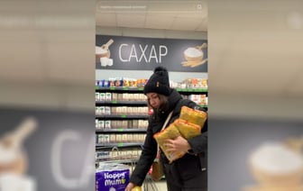«Когда рубли прибавляешь, еще одна фишка есть» — Белоруска поделилась видео, как в «магазинах обманывают покупателей». Сотни зрителей поспорили — Видео
