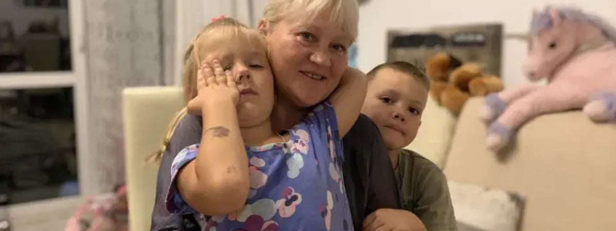 Анне Коноваловой, которая с внуками сбежала в Польшу, нужна ваша помощь