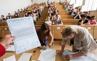 В Беларуси началась регистрация на репетиционное тестирование. Как записаться и сколько придется заплатить? — Полезно